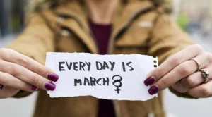 Жени, бъдете ценени и обичани на 8 март (и не само)