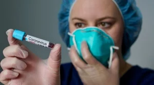 Българка се зарази с подобен на коронавирус, за да си плати сметките
