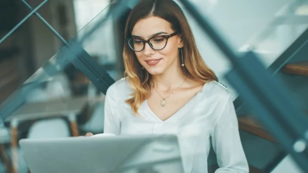 Мисли и забогатявай за жени