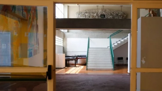 Северна Македония затваря всички граници и летището в Охрид 