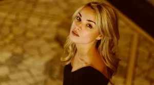 Рая Пеева и Мартин Макариев празнуваха РД вкъщи (снимки)