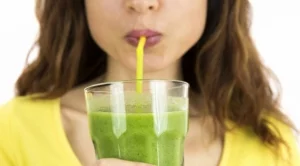 Витаминозно зелено смути