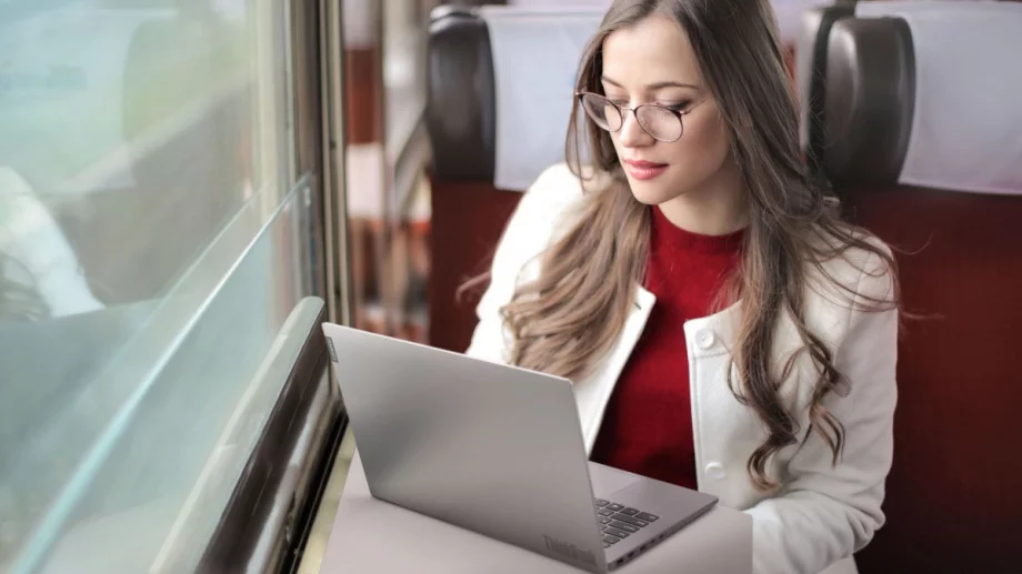 Перфектен избор за модерната бизнес дама