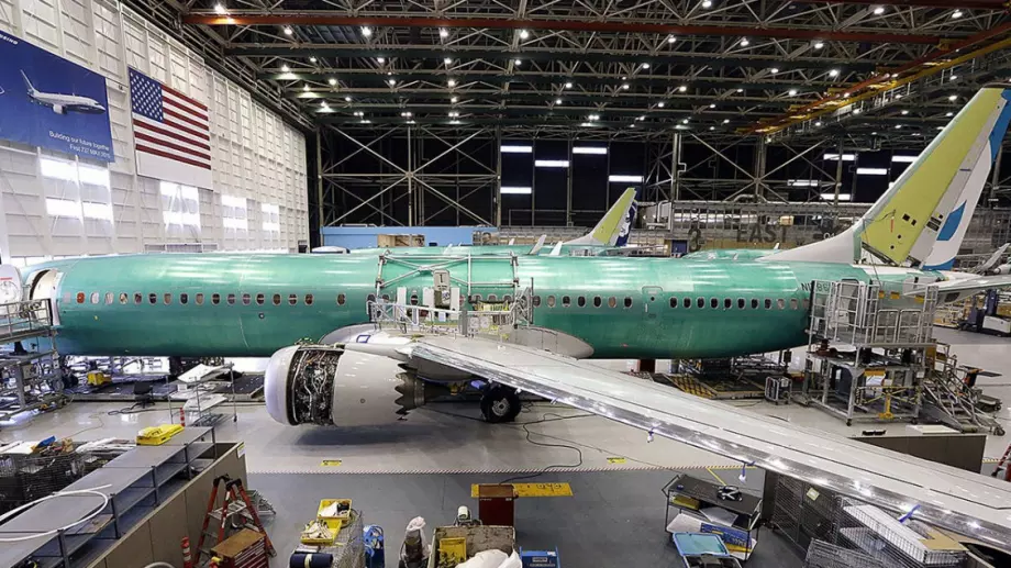 Спират от експлоатация Boeing 777 с двигатели Pratt & Whitney PW 4000