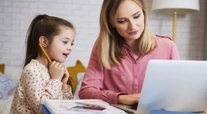 "Хоум офис" мама по време на пандемия. Как да стане?