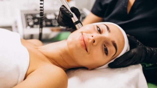 5 недостатъка на лицето, които могат да бъдат лекувани с лазерно подмладяване на кожата