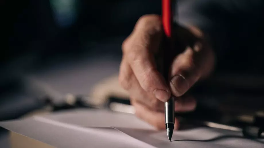 Заместник-министър или заместник министър: Ето как се пише правилно