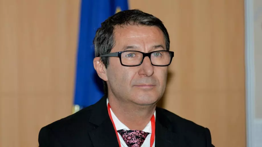 Отиде си икономистът Владимир Каролев