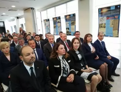 Общински съветници от ГЕРБ предлагат икономически мерки за гражданите и бизнеса в Бургас