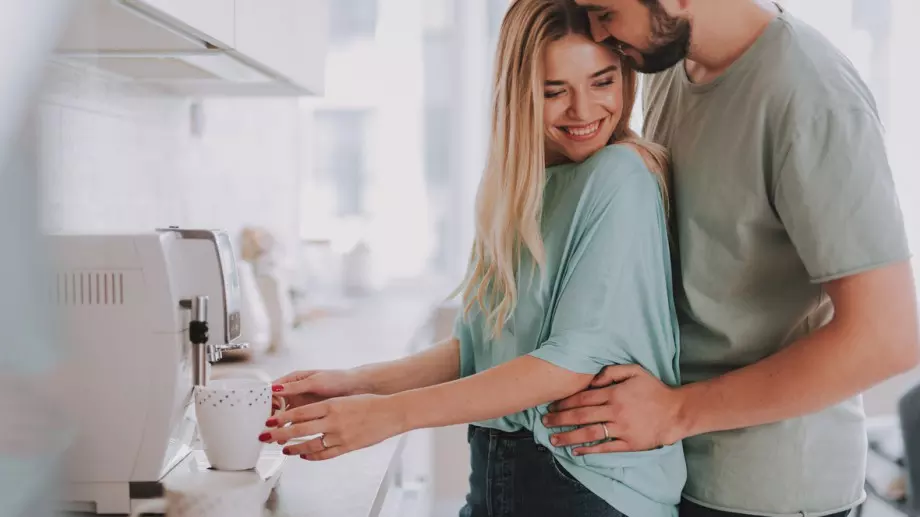 Ако мъжът до вас прави всички тези неща, не се съмнявайте, че той е правилният  