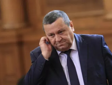 Според Хасан Адемов сега е времето за Национален план за България