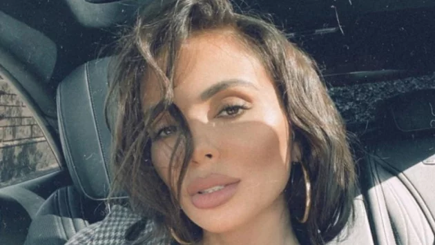 Дъщерята на Николета Лозанова стана на 8 (ВИЖТЕ СНИМКИ)