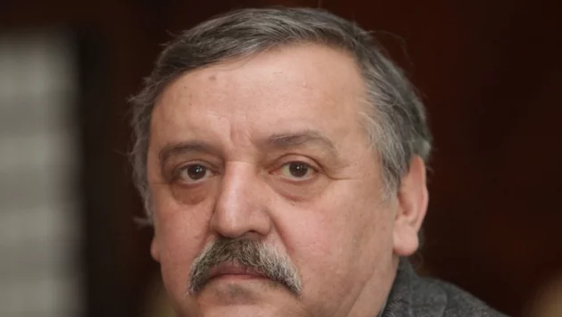 Кантарджиев разкри кога ще е пикът на коронавируса у нас