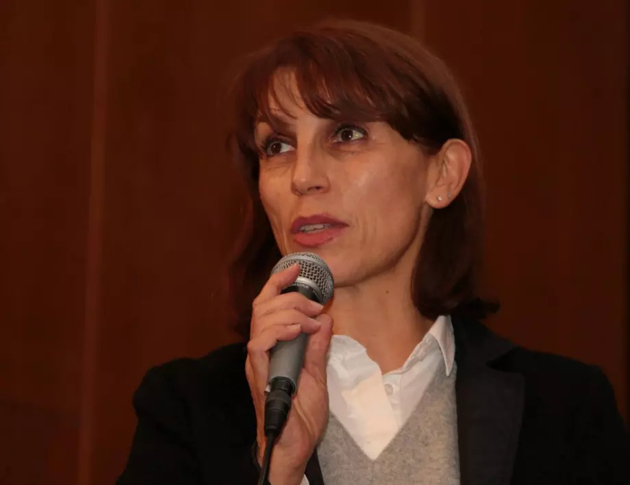 Малина Едрева: Срам ме е!