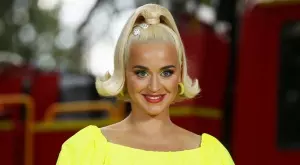 Кейти Пери се показа след раждането (СНИМКА)