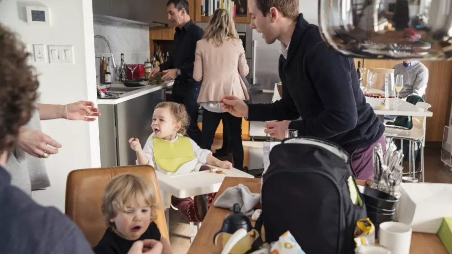 Коронавирус: Опасно е, че българите живеят толкова натясно