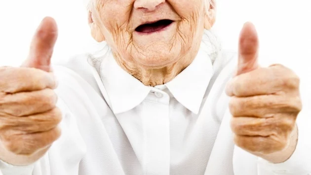 99-годишна баба пребори коронавируса 