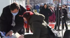 Безработните продължават да са повече от новоназначените