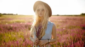 Модните дамски тениски – лято 2020 ще бъде незабравимо с тях