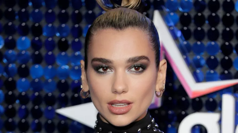 Дуа Липа "халюцинира" в ново видео