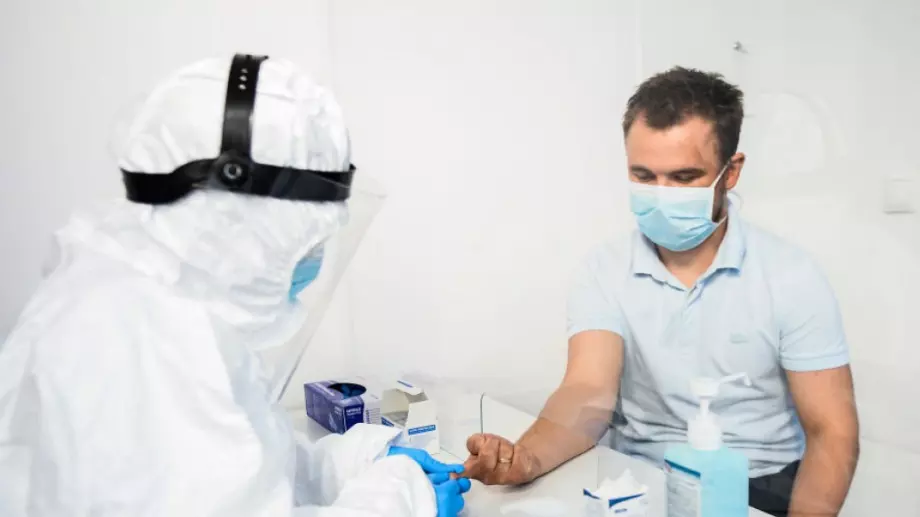 Заразените с коронавирус може да са 85 пъти повече от обявеното