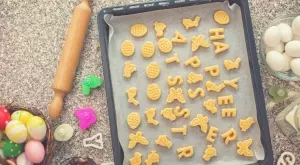 Великденските курабии на баба, чиито вкус ще ви върне в детството