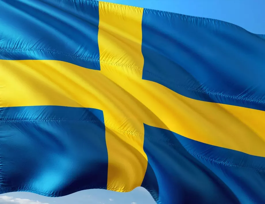 Пожари, побои, размирици - какво става в Швеция?