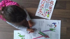 Забавна онлайн книжка учи децата да пазят чисти природата и градовете