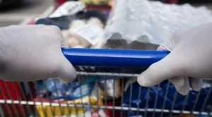 С какво се запасяват в различните страни по време на пандемията