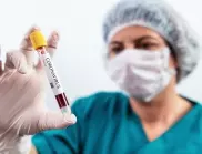 Коронавирусът в България: Новите случаи намаляват, спад и в броя на пациентите в болници