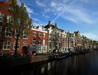 Солена глоба грози  нощните клубове в Амстердам, ако отворят в събота  