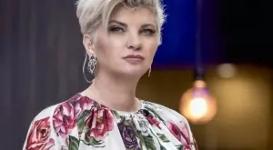 Силвена Роу показа внучката си (ВИДЕО)