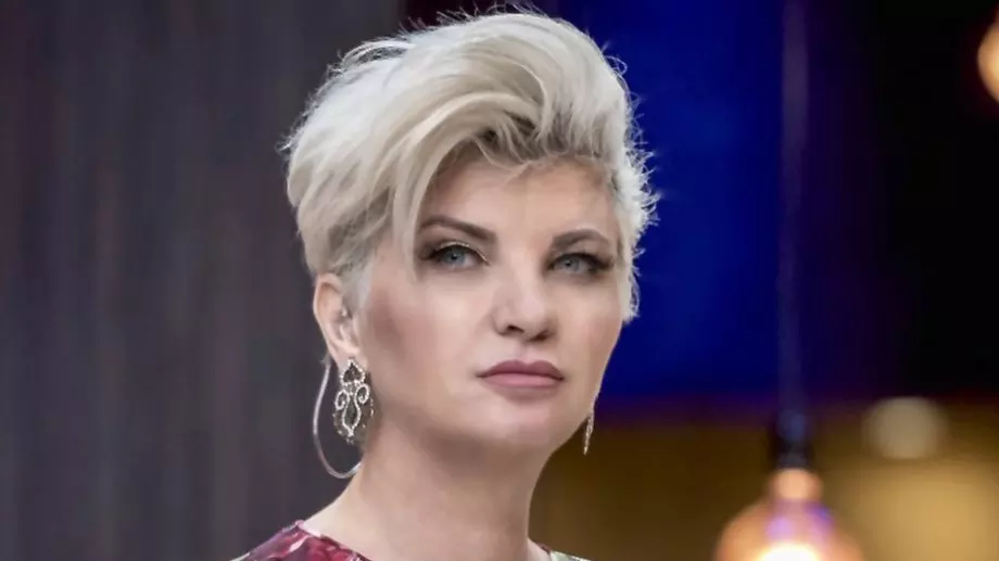 Силвена Роу се съблече за 60-годишнината си (ВИДЕО)