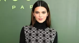 Кендъл Дженър в реклама на Gucci с новото гадже (ВИДЕО)