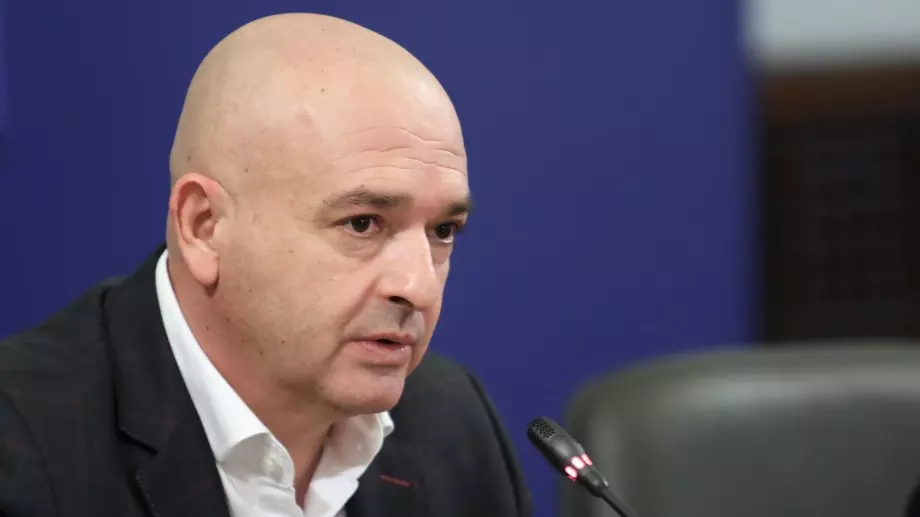 Ген. Мутафчийски стана дядо за първи път (ВИДЕО)