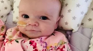 Малък герой: Бебе с хронични заболявания пребори коронавируса