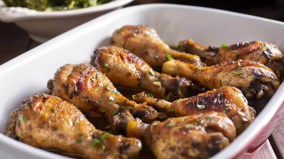 Пилешко филе в специален сос