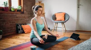 Йога пози, които успокояват менструалните болки