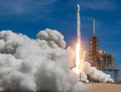 SpaceX ще изстрелва ракети от площадка в океана