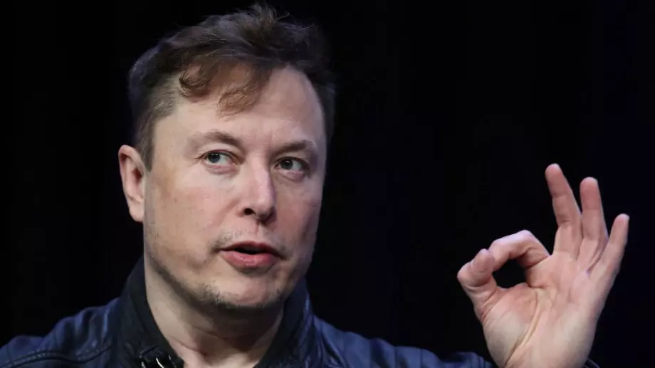 Илон Мъск ще инвестира в изкуствен интелект за Twitter