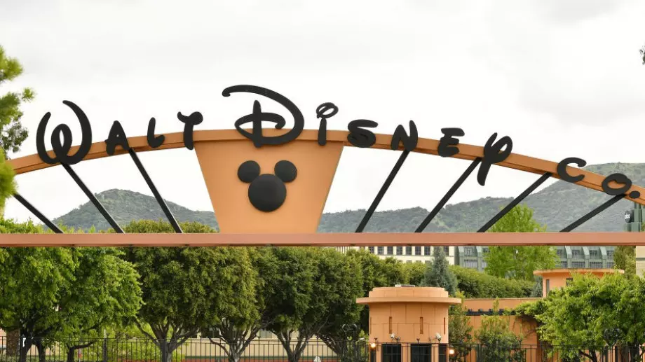 "Дисни" с първи безполов герой