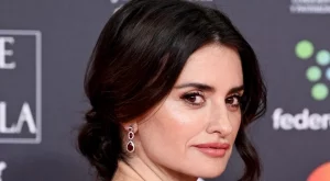 Пенелопе Крус: Обществото все още не уважава жените 