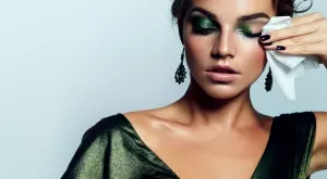 Красотата е повече от червило и хайлайтър