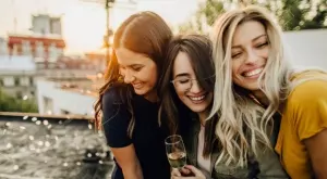 Каква приятелка си според зодията