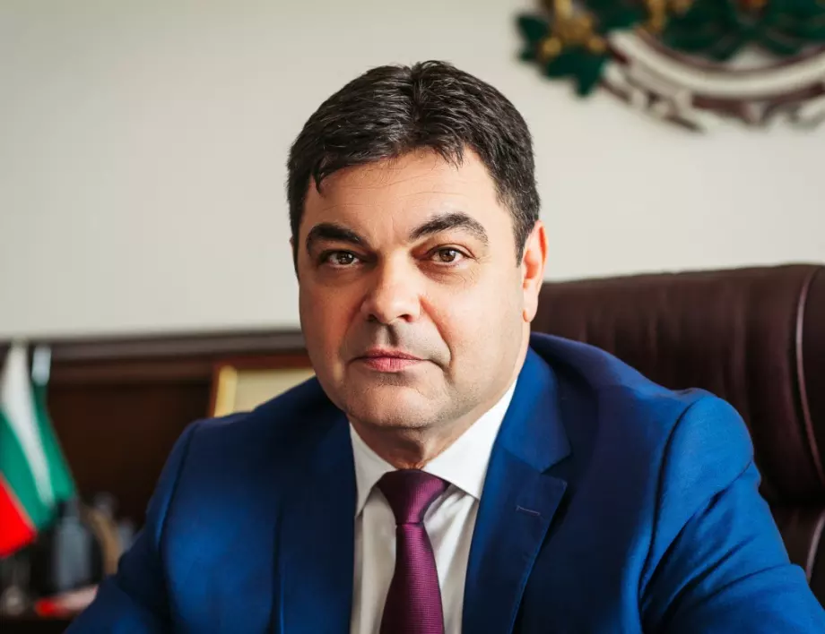 Кметът на Димитровград с поздравителен адрес за Деня на народните ...