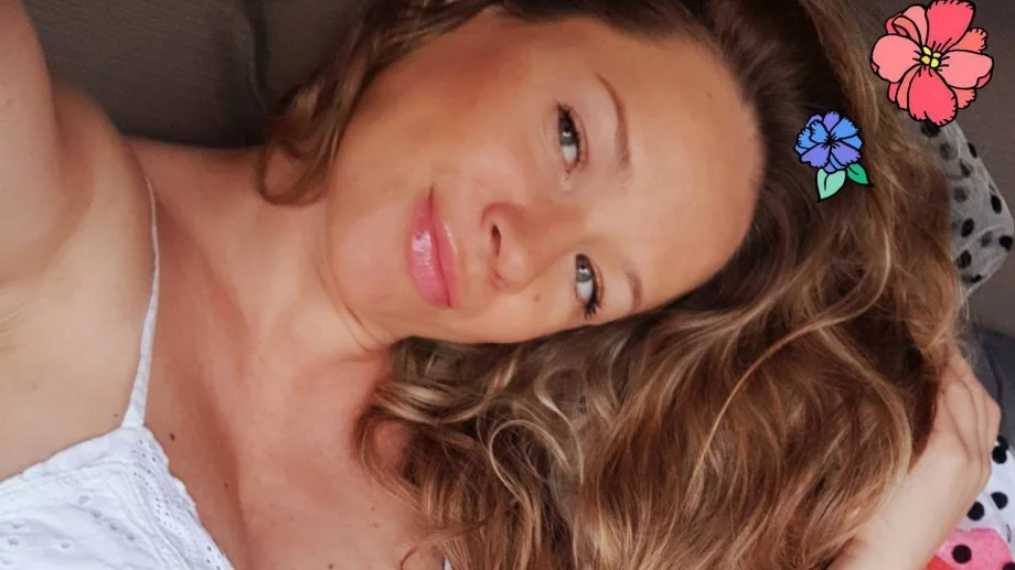 Лора Караджова отново стана майка (СНИМКА)