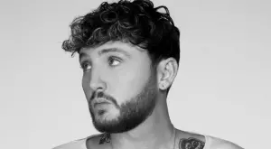 И Джеймс Артур в помощ на битката с коронавируса