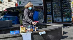 "Новите бедни", които оцеляват между коронавируса и глада