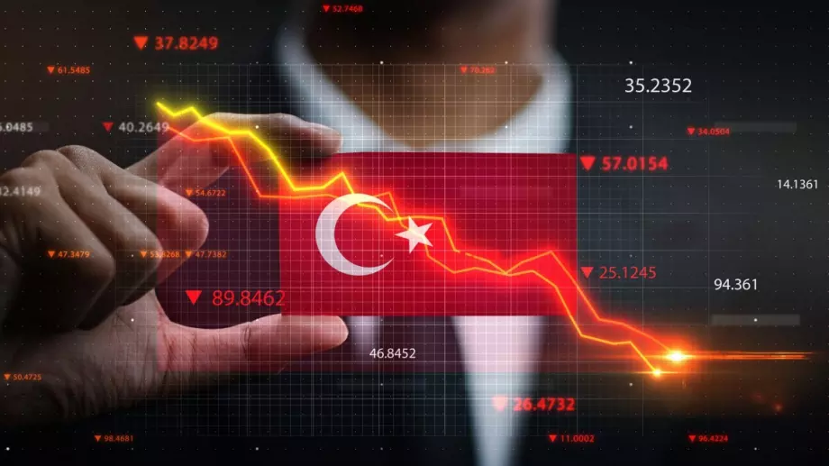 Турската инфлация се забави през април до 16-месечно дъно от 43,7%
