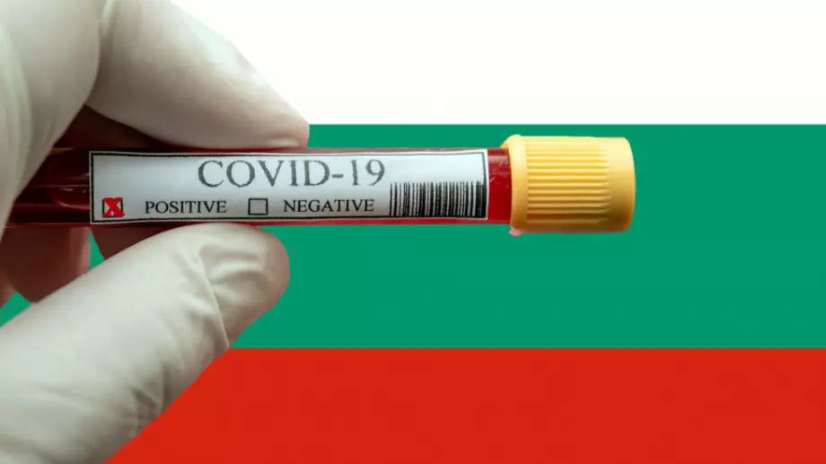 Новите случаи намаляват, но вирусът е все по-заразен